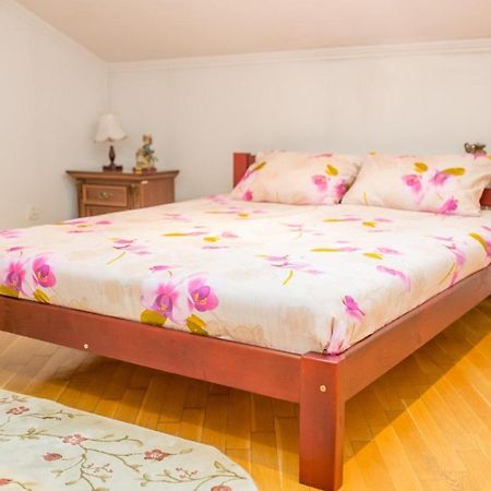 Apartment Kostyushka Lviv Eksteriør bilde