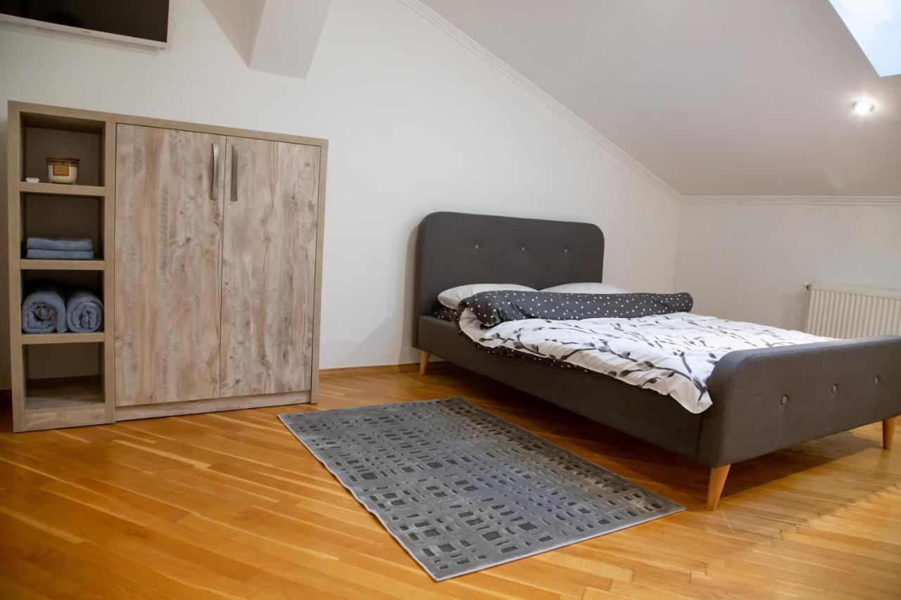 Apartment Kostyushka Lviv Eksteriør bilde